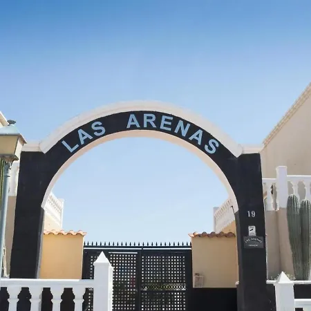 Lightbooking B5 Arenas Apartmán