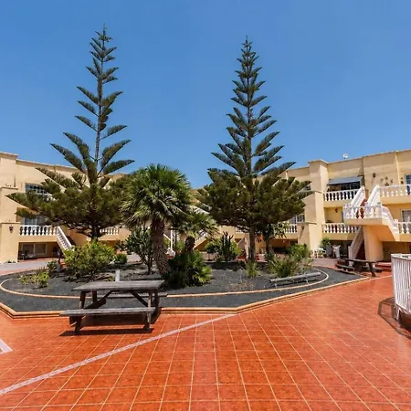 Guestready - Modern Retreat With Pool *
